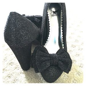 NEW! Fits 7.5 great!